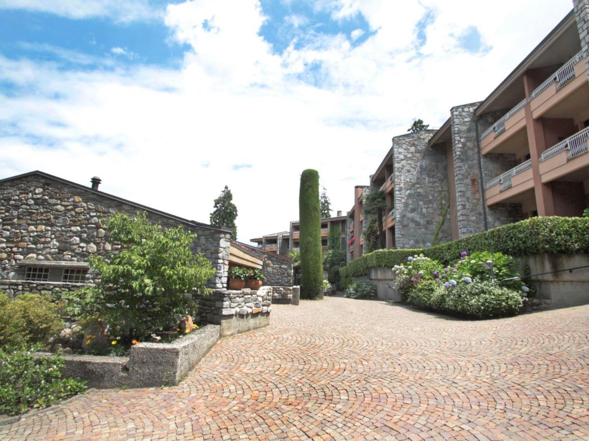 Apartment Hermitage-5 By Interhome Porto Valtravaglia Luaran gambar
