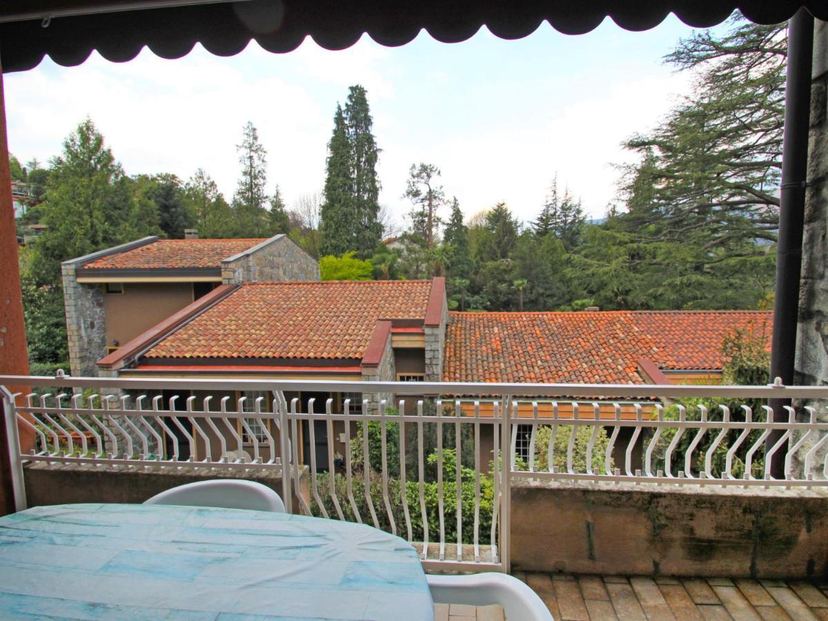 Apartment Hermitage-5 By Interhome Porto Valtravaglia Luaran gambar