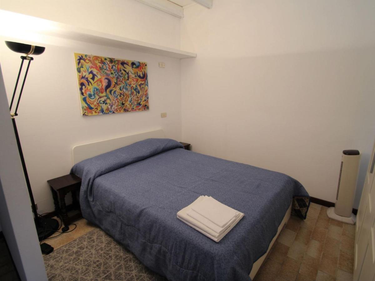 Apartment Hermitage-5 By Interhome Porto Valtravaglia Luaran gambar