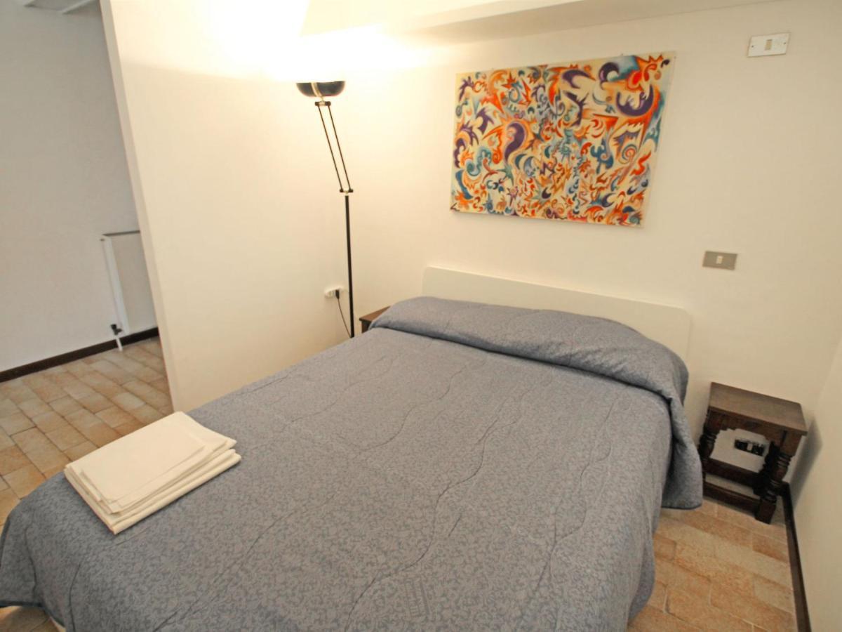Apartment Hermitage-5 By Interhome Porto Valtravaglia Luaran gambar
